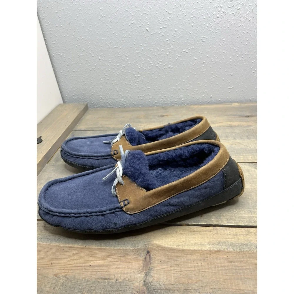 UGG Men's‎ Australia sz 10 Moccasin/Loafers Blue Suede Shearling Slippers shoes